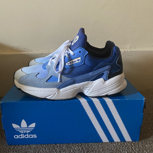 adidas ee5104